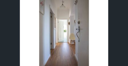 Ocean views and beach lifestyle - Photo 3