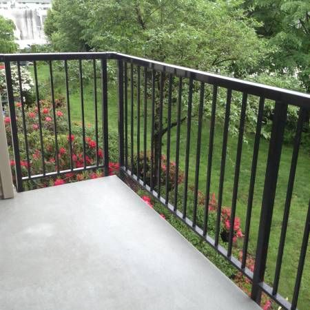 BACHELOR UNIT, 2nd floor, Clearbrook - Photo 3