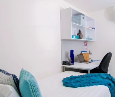 5 Bedroom Apartment - 5 Bedroom NRAS - Photo 2