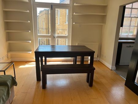 1 Bed Flat, New End, NW3 - Photo 3