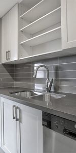 Lu Ray Apartments - Photo 3