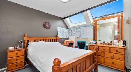 Fantastic family townhouse - Photo 3