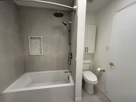 For Lease - 120 Glen Manor Drive Unit# 8, Toronto, Ontario - Photo 3
