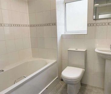 Alexandra Road, Hounslow, TW3 - Photo 6