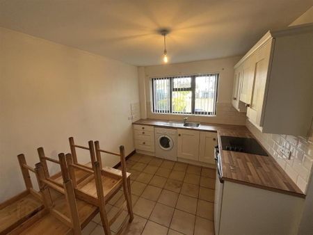 13 Carran Road, Crossmaglen, Newry, BT35 9JL - Photo 4