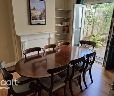 5 bedroom terraced house to rent - Photo 2