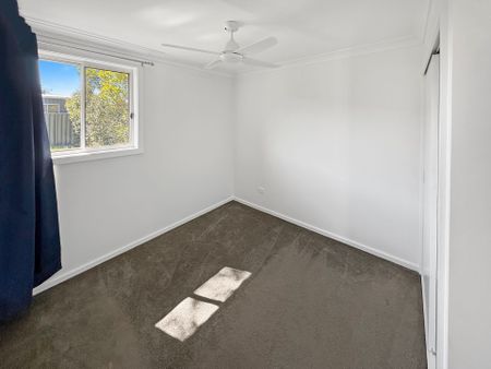 MODERN DESIGNED FLAT CLOSE TO THE LAKES LIFESTYLE - Photo 2