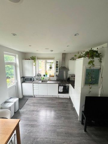 Room in a Shared House, Bisterne Avenue, E17 - Photo 5