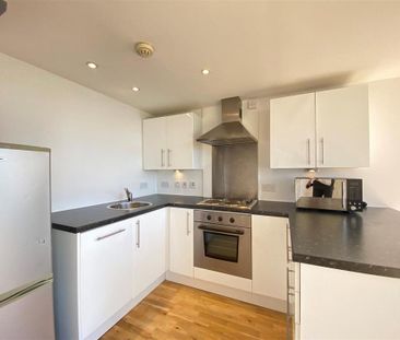 2 bedroom apartment to rent - Photo 5