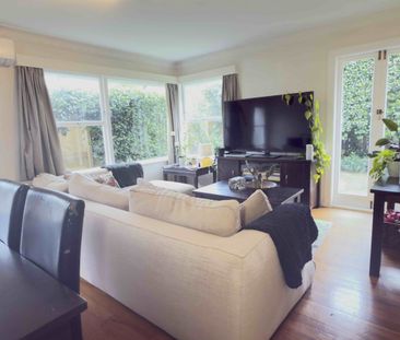 Stylish Two-Bedroom Unit in Prime Epsom Location - Photo 1