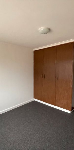 Location, location, location! - Photo 1