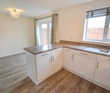 4 bedroom detached house to rent - Photo 6