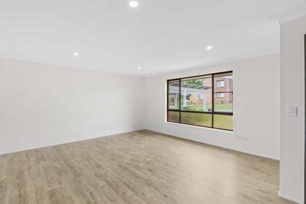 22 Damian Crescent - Photo 1