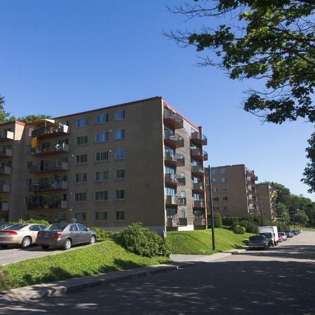 6 1/2 SILLERY PLAZA - PROMENADE CHAMPLAIN- janvier 2026 - Photo 3