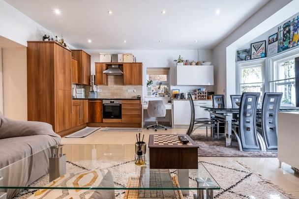 2 bedroom apartment to rent - Photo 1