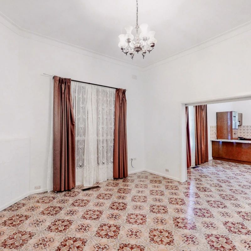 3 Bed, 1 Bath - Photo 1