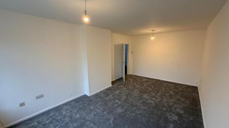 3 bedroom chalet to rent - Photo 2