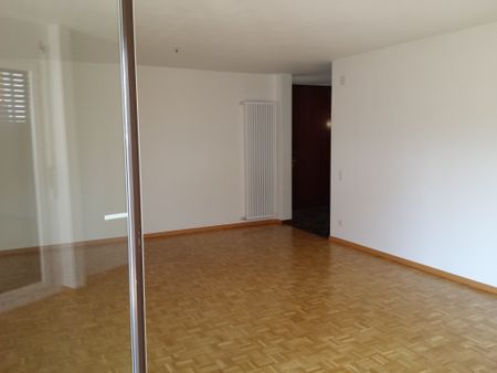 Massagno, ottimo 3,5 locali in vicinanze stazione ferroviaria - Photo 4