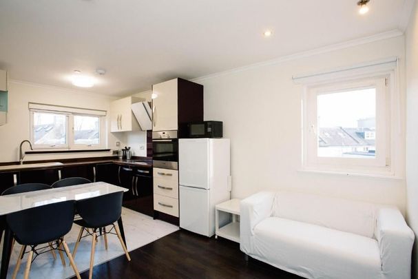 2 Bed Flat, Jute Street, AB24 - Photo 1