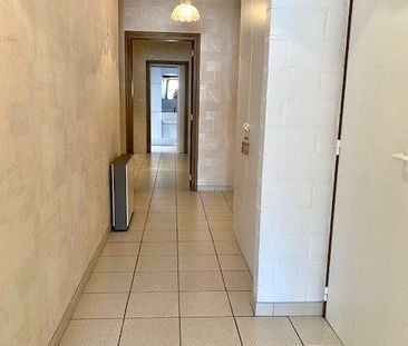 GELIJKVLOERS APPARTEMENT MET 1 SLAAPKAMER IN LANGEMARK - Foto 3