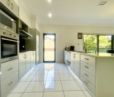 31 Serpentine Crescent, North Balgowlah, NSW 2093 - Photo 4