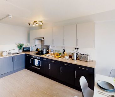 Gold En Suite - Photo 2