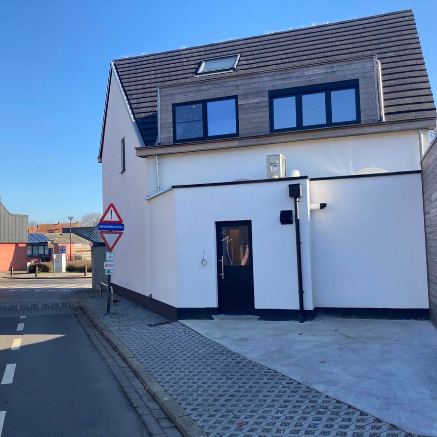 Prachtig gerenoveerd duplexappartement in centrum Kalmthout - Foto 1