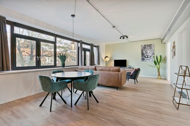 EINDHOVEN, Volderhof - Foto 1