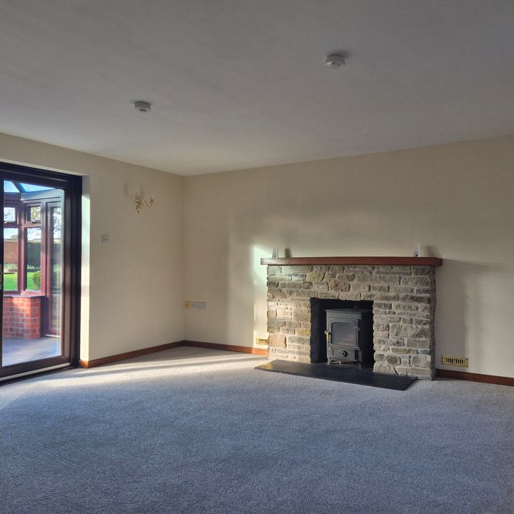 4 bed semi-detached house to rent in Penmill Cobnash, Cobnash, Kingsland, Leominster, Herefordshire - Photo 1