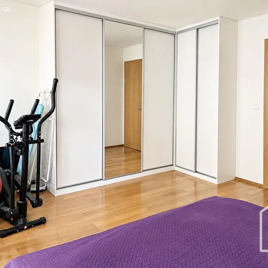 Pronájem bytu 2+kk 57 m² - Photo 1