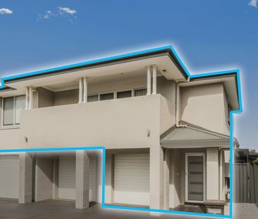 Lovely 2 Bedroom Home - Photo 4