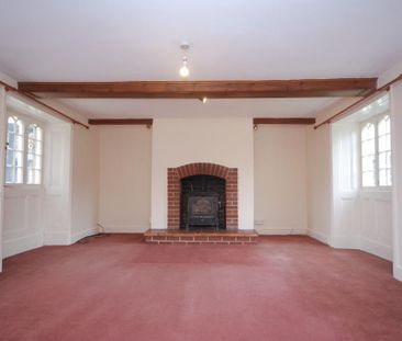 4 bedroom detached house to rent - Photo 3