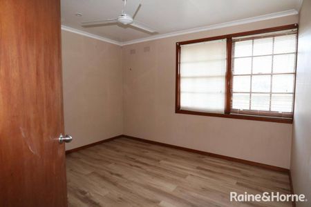 KOORINGAL LIVING - Photo 2