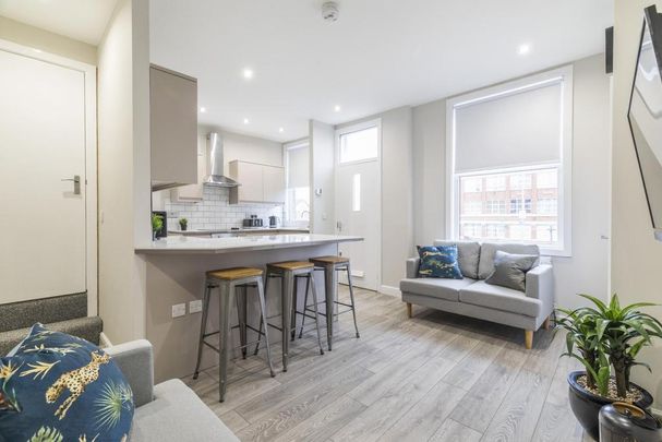 5 bedroom house to rent - Photo 1