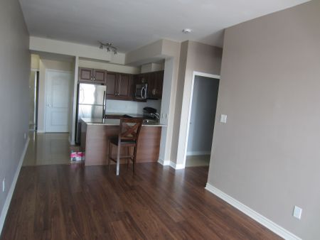 For Lease - 3865 Lake Shore Boulevard Unit# 1307, Toronto, Ontario - Photo 5