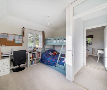 3 bedroom detached house to rent - Photo 5