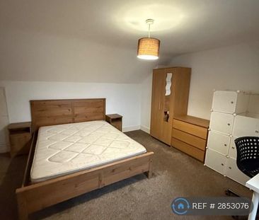 1 bedroom in a house share to rent - Photo 6