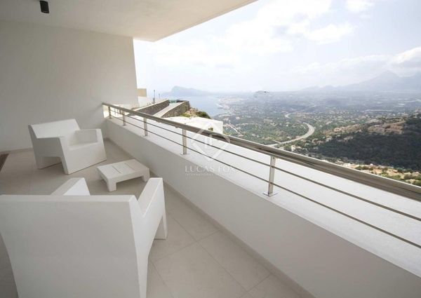 3 bedroom luxury Villa for rent in Altea, Spain
