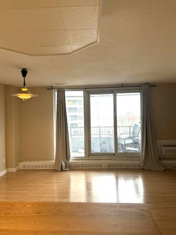 For Lease - 1785 Frobisher Drive Unit# 1009, Alta Vista and Area, Ontario - Photo 4