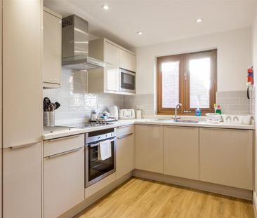 3 bedroom house to rent - Photo 3