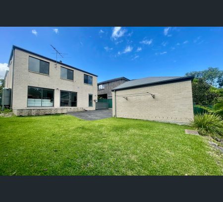 31 Serpentine Crescent, North Balgowlah, NSW 2093 - Photo 5