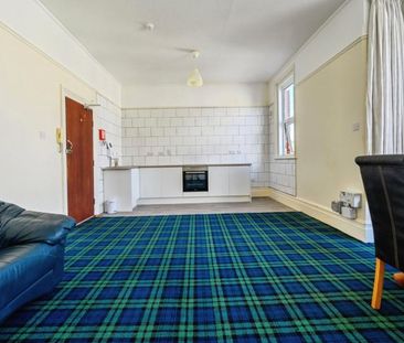 1 bedroom property to rent Victoria Road North, Southsea, Hampshire... - Photo 4