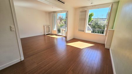 Location Appartement 4 pièces 90m² VERSAILLES 78000 - Photo 4