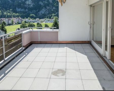 Gemütliche Wohnung mit traumhafter Aussicht ins Glarnerland - Photo 5