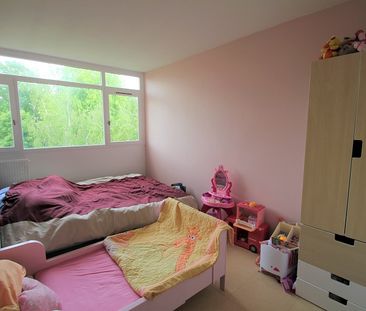 Location Appartement 4 pièces 80m² - Photo 4