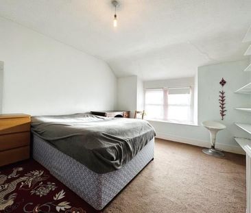 2 Bed Maisonette, Westmoreland Road, BS6 - Photo 3