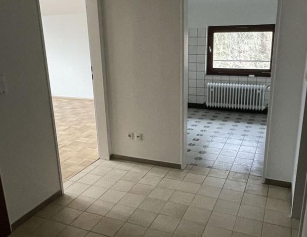 Ramersdorf, Lindenstr., ca. 54 m², 2ZKDB, Balkon, Einbauküche - Foto 1