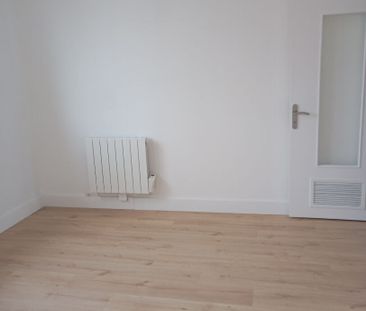 Location Appartement 2 pièces 44m² - Photo 4