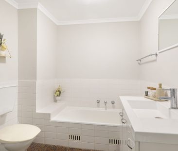 Two-Bedroom Apartment located In Wollongong CBD - Photo 4