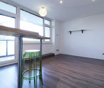 Pronájem bytu 1+kk • 27 m²Otradovická, Praha - Kamýk - Photo 1